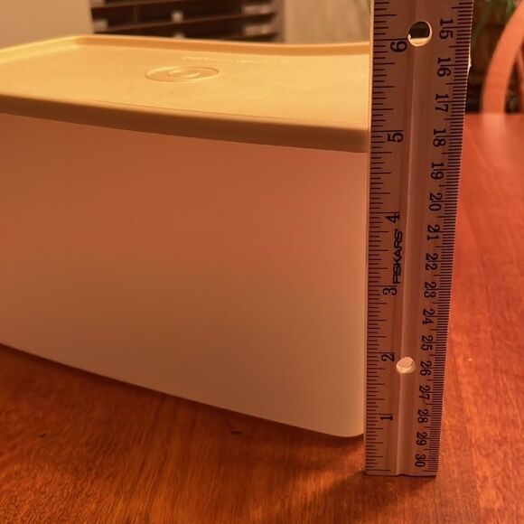 Vintage Tupperware Pak N Store Sheer Container Tan Seal Lid - Picture 2 of 5